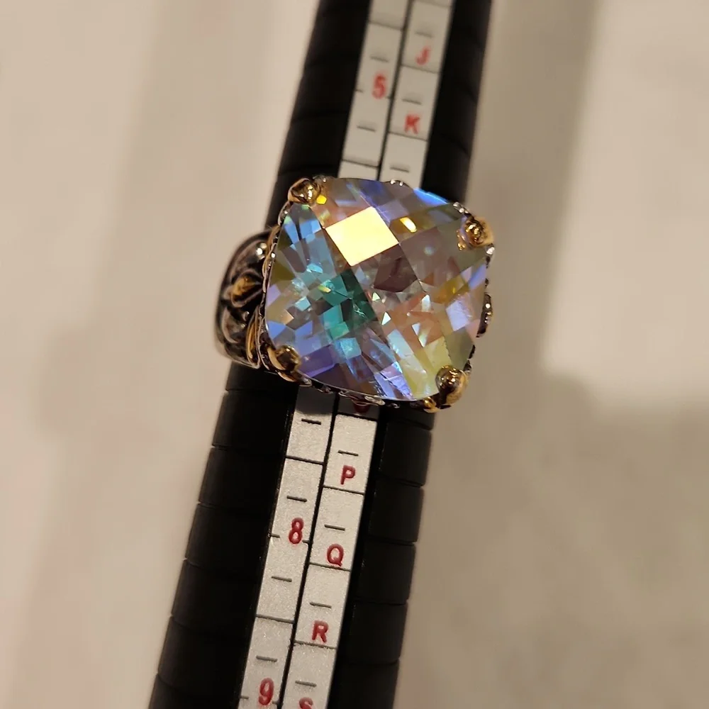 Vintage Ring - Picture 2 of 9